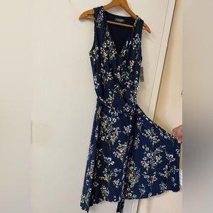 Lauren, Ralph Lauren Navy blue multicolored dress in size 2.